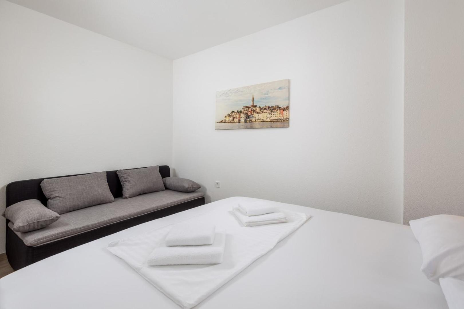 Apartments Jadranka Omišalj Екстериор снимка