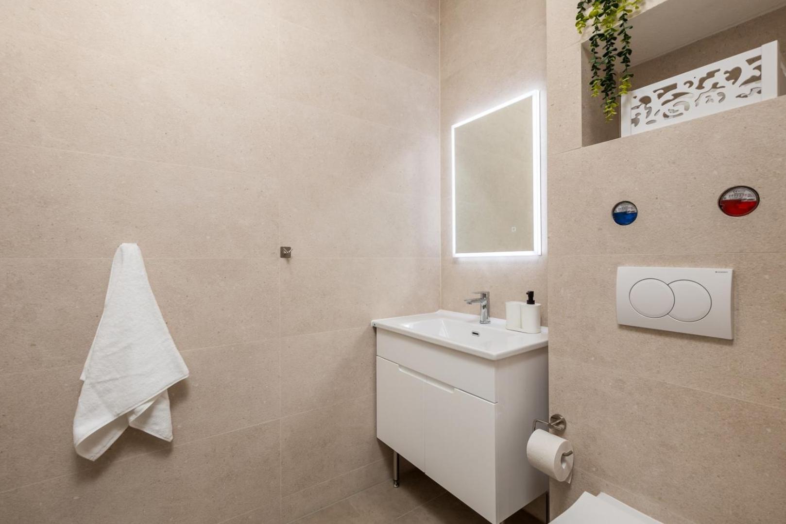 Apartments Jadranka Omišalj Екстериор снимка