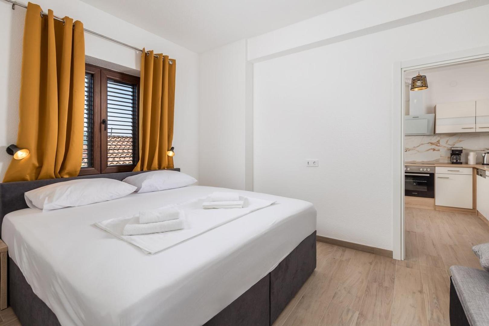 Apartments Jadranka Omišalj Екстериор снимка