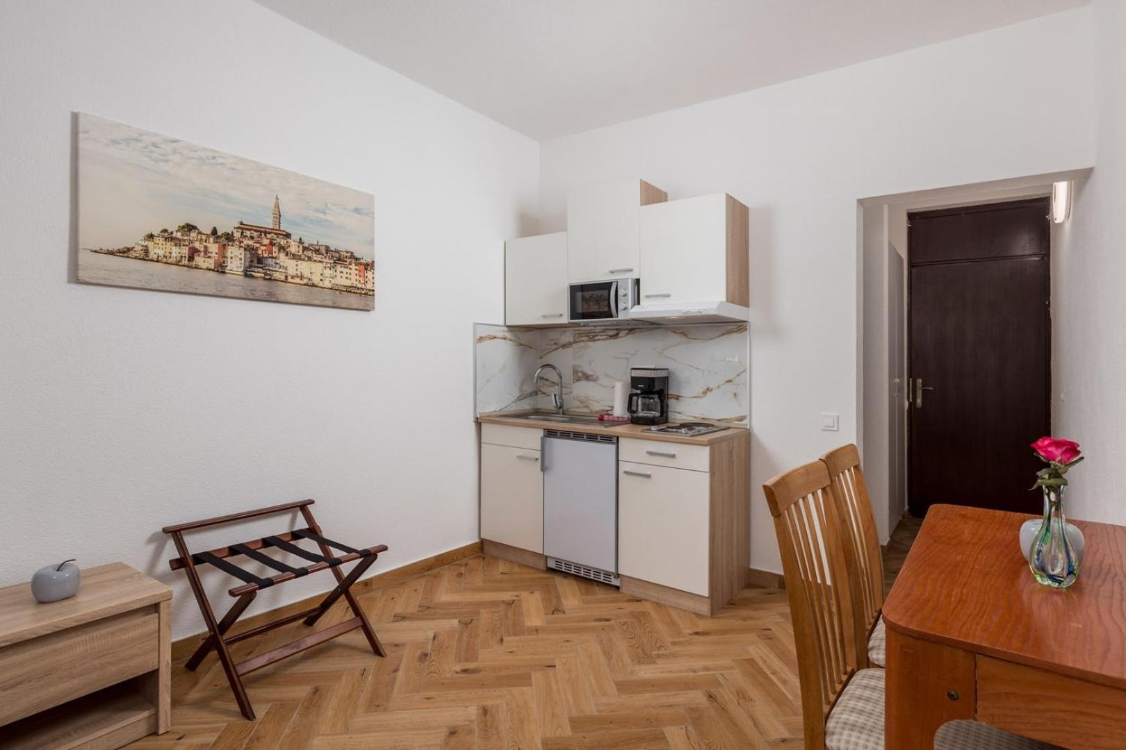 Apartments Jadranka Omišalj Екстериор снимка