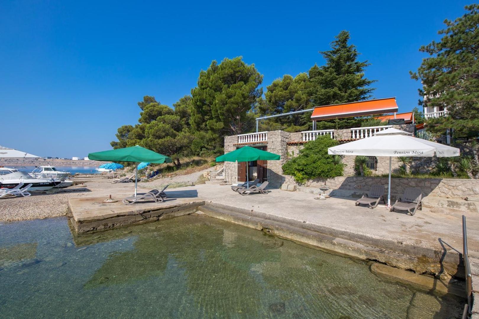 Apartments Jadranka Omišalj Екстериор снимка