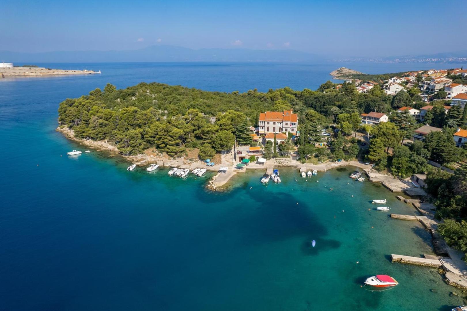 Apartments Jadranka Omišalj Екстериор снимка